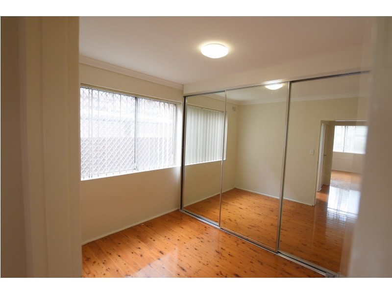 204-206 Victoria Rd, Punchbowl NSW 2196