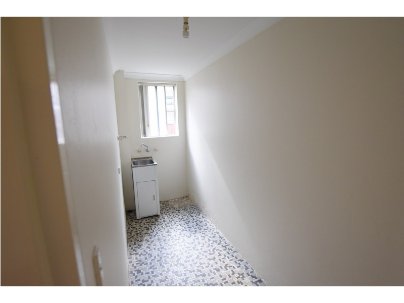 204-206 Victoria Rd, Punchbowl NSW 2196