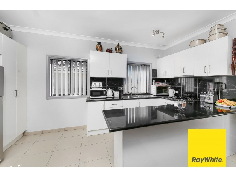 15 Goonaroi Street, Villawood NSW 2163