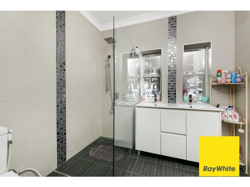 15 Goonaroi Street, Villawood NSW 2163