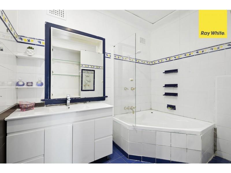 6a Linden Avenue, Punchbowl NSW 2196