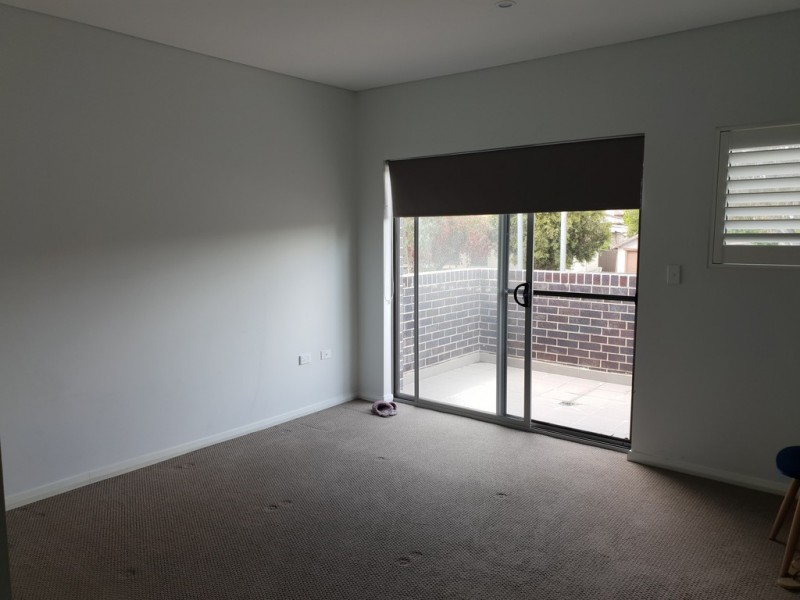 1 Linden Ave, Punchbowl NSW 2196