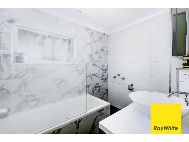 6/95 Chiswick Rd, Greenacre NSW 2190