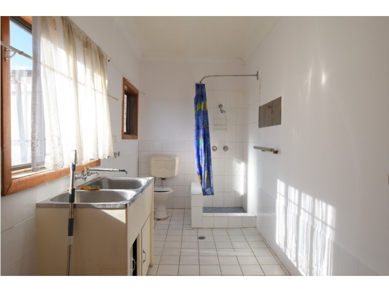 392-394 HUME HWY, Bankstown NSW 2200