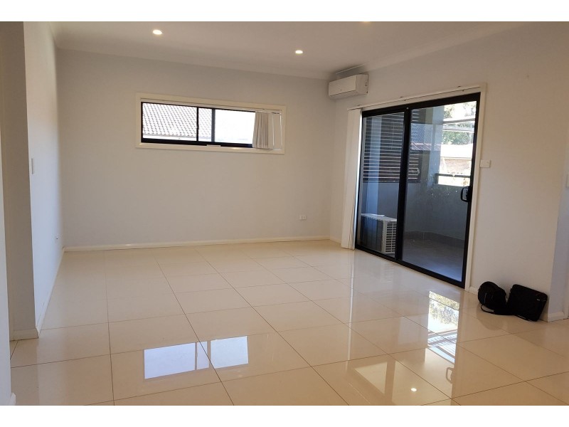 1104b Canterbury Road, Roselands NSW 2196