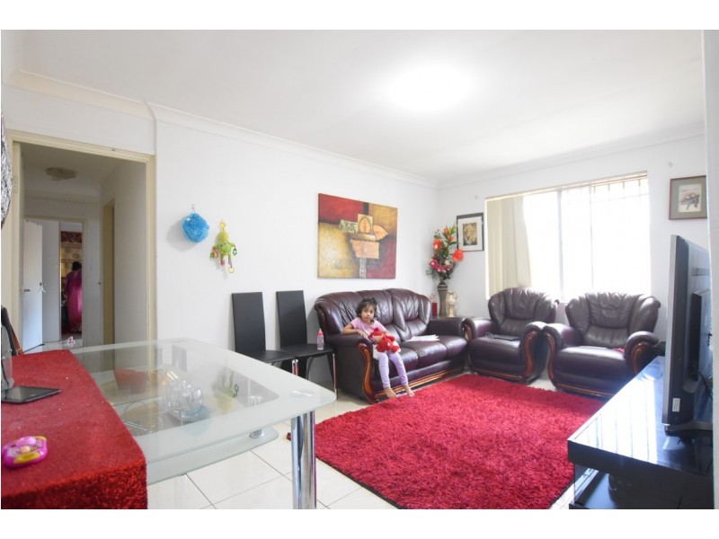 5/2 BOOREA AVENUE, Lakemba NSW 2195