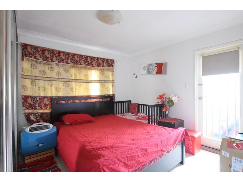 5/2 BOOREA AVENUE, Lakemba NSW 2195