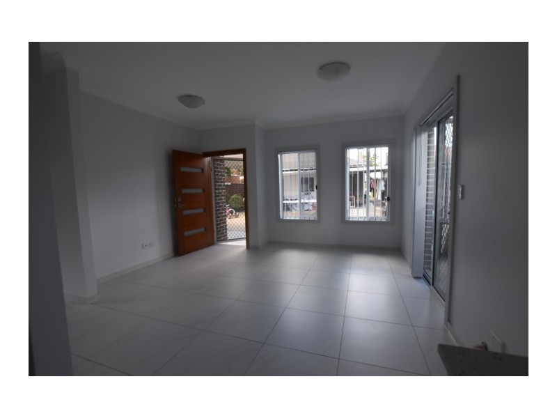 82 Broadway, Punchbowl NSW 2196