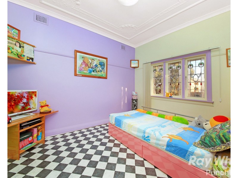 5 Shadforth Street, Wiley Park NSW 2195