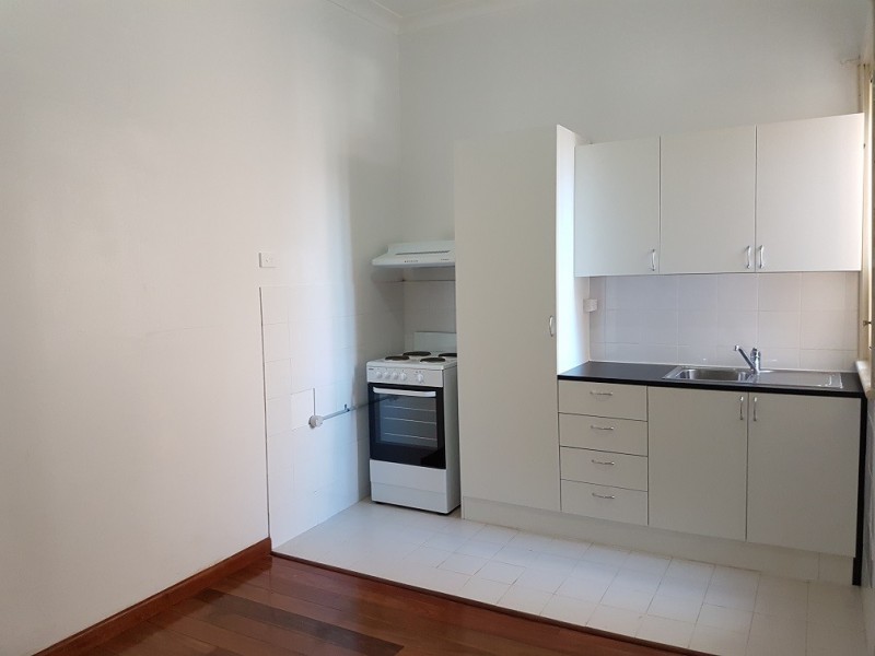 17 Breust Place, Punchbowl NSW 2196