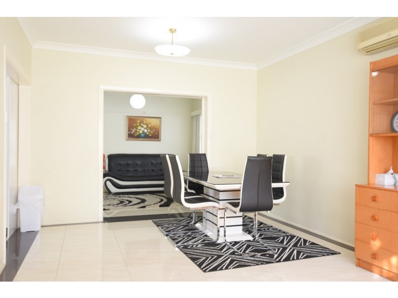 3 WALES STREET, Greenacre NSW 2190