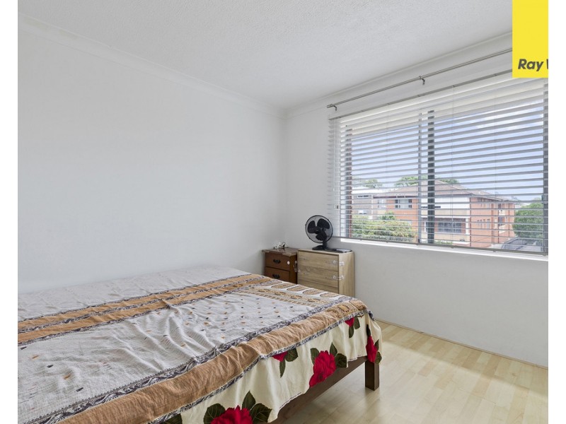 4/3 BOOREA AVENUE, Lakemba NSW 2195