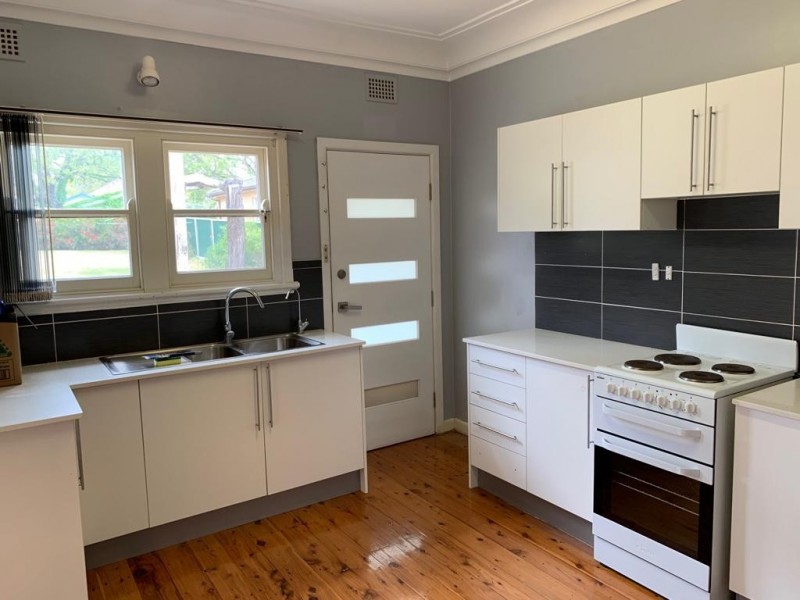 4 Gowrie Avenue, Punchbowl NSW 2196