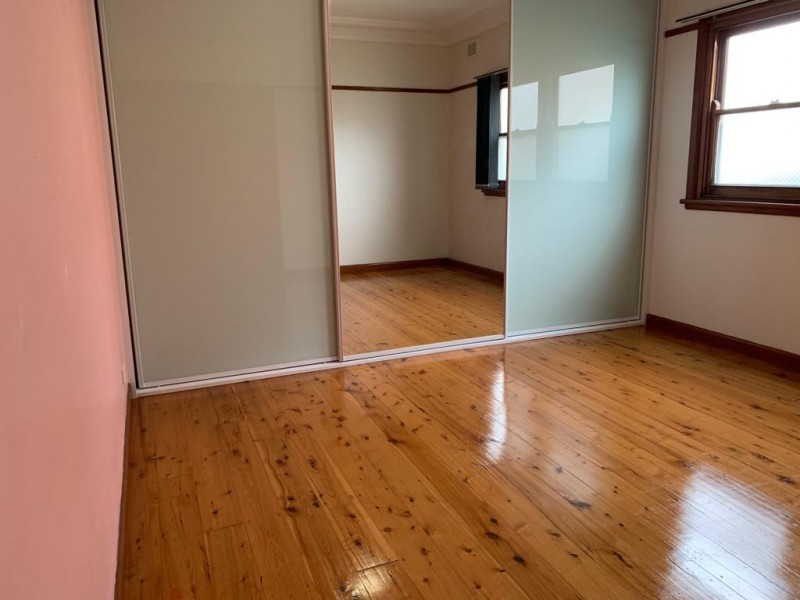 4 Gowrie Avenue, Punchbowl NSW 2196