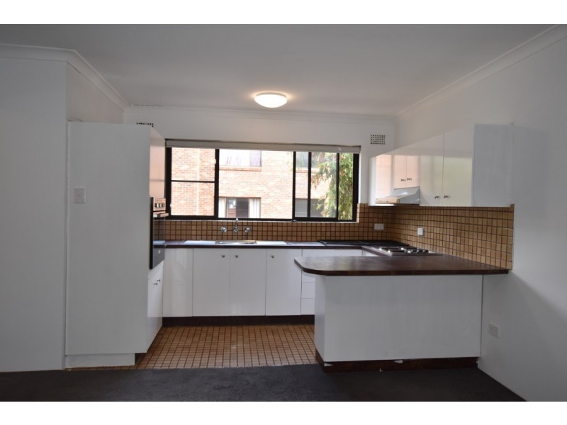 4 station St, Mortdale NSW 2223