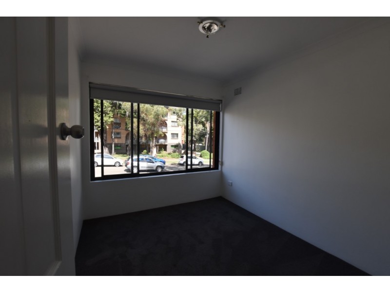 4 station St, Mortdale NSW 2223