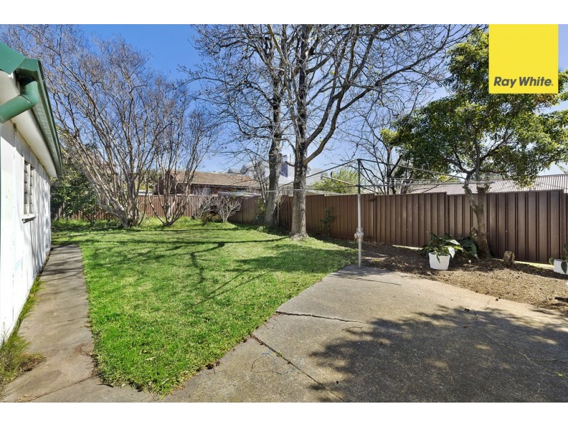 33 Beauchamp Street, Wiley Park NSW 2195