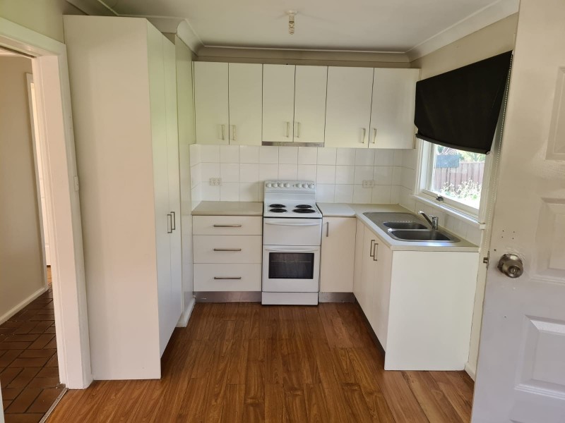 21 DERNANCOURT PARADE, Milperra NSW 2214