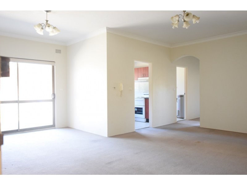 2/200 THE BOULEVARDE, Punchbowl NSW 2196