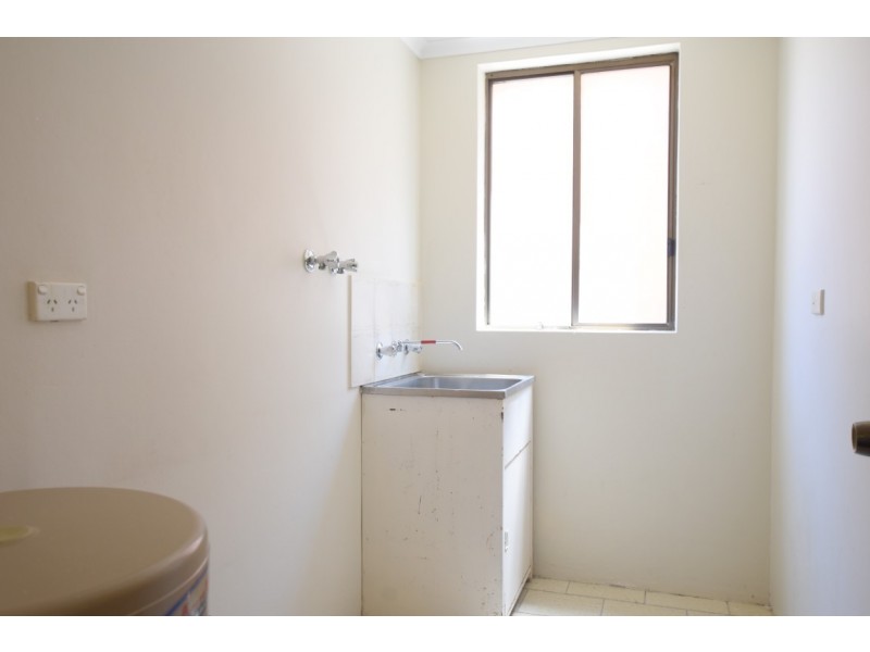 3/200 THE BOULEVARDE, Punchbowl NSW 2196