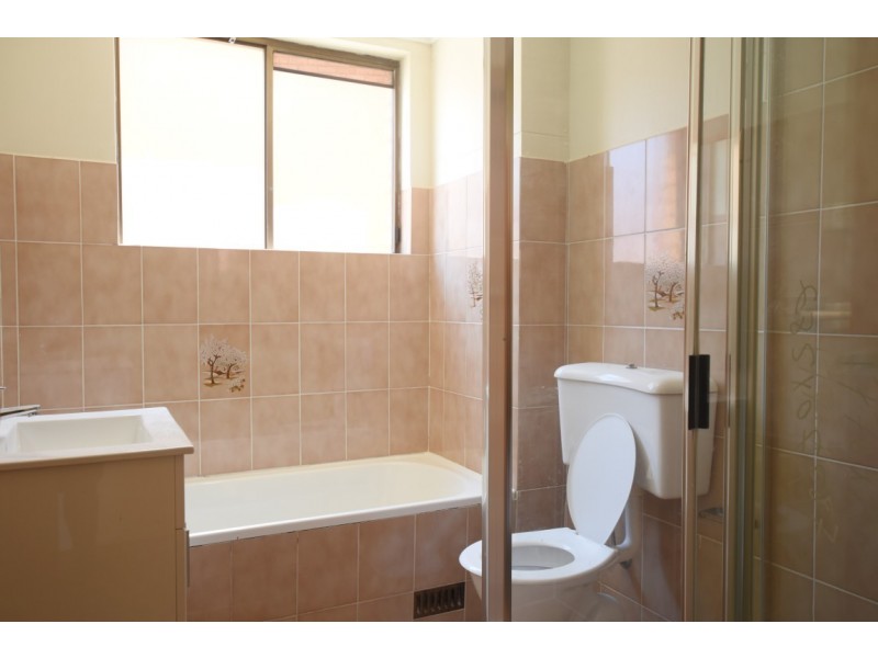 3/200 THE BOULEVARDE, Punchbowl NSW 2196