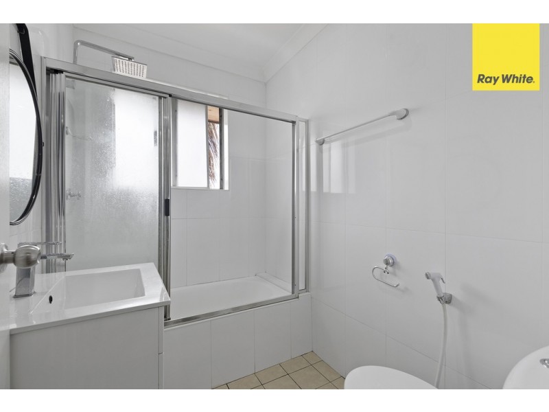 4/3 BOOREA AVENUE, Lakemba NSW 2195