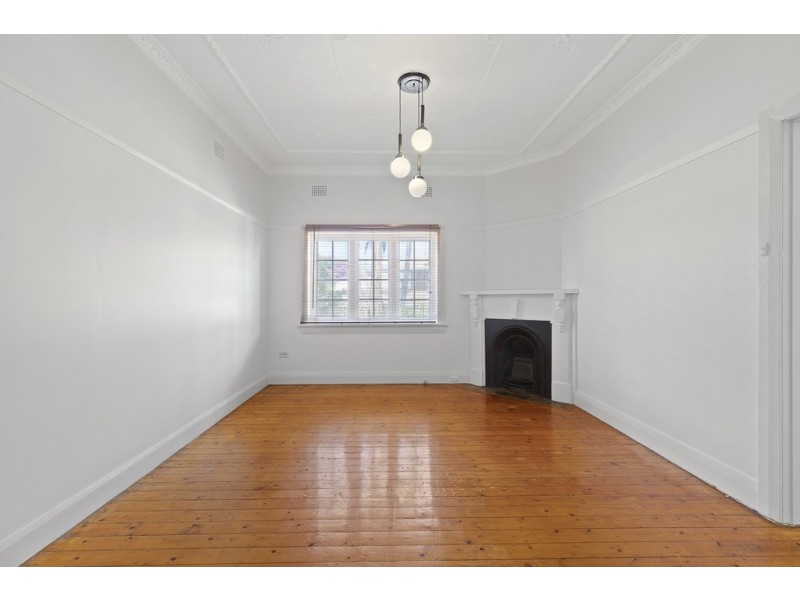 14 Sunny Crescent, Punchbowl NSW 2196