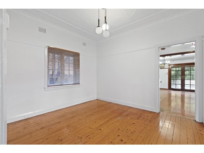 14 Sunny Crescent, Punchbowl NSW 2196