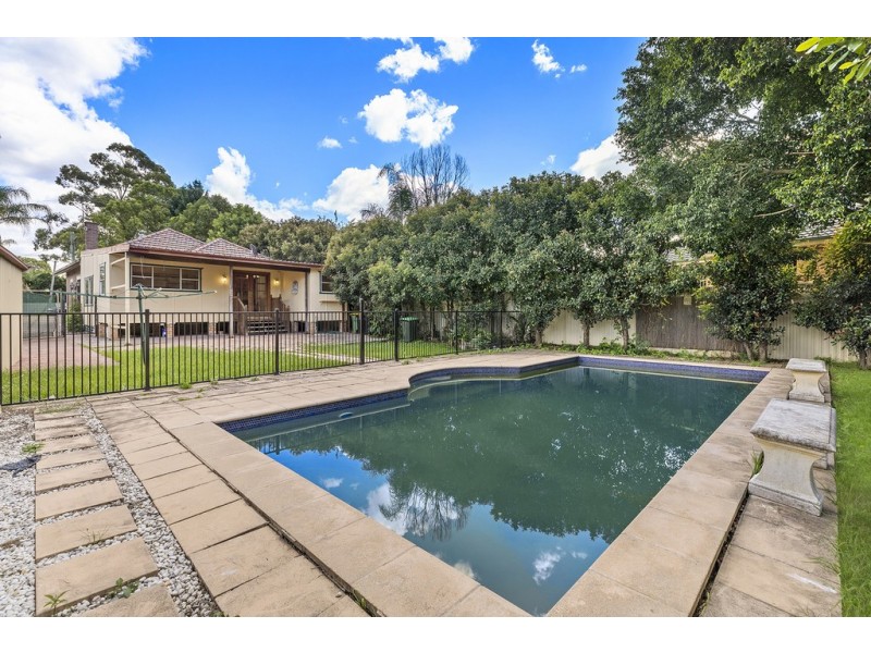 14 Sunny Crescent, Punchbowl NSW 2196