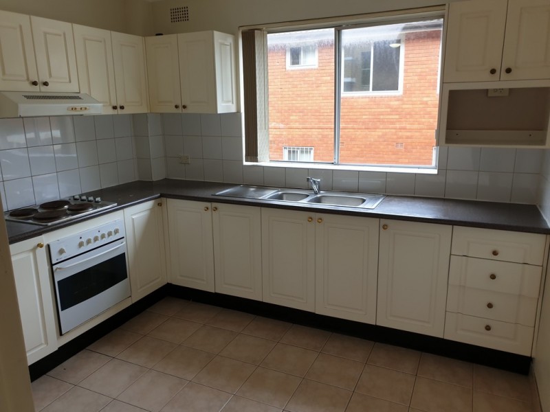 2/71 Denman Ave, Wiley Park NSW 2195