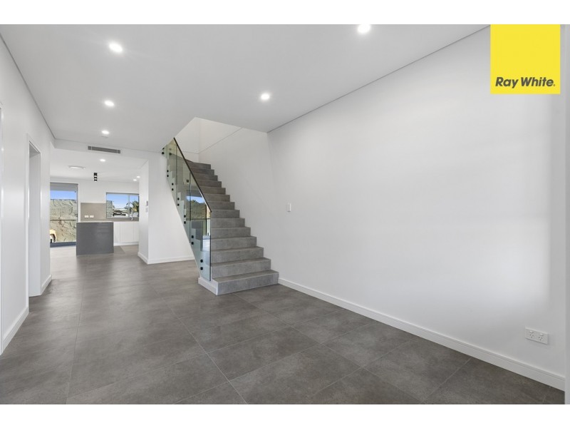 2A Rex Road, Georges Hall NSW 2198