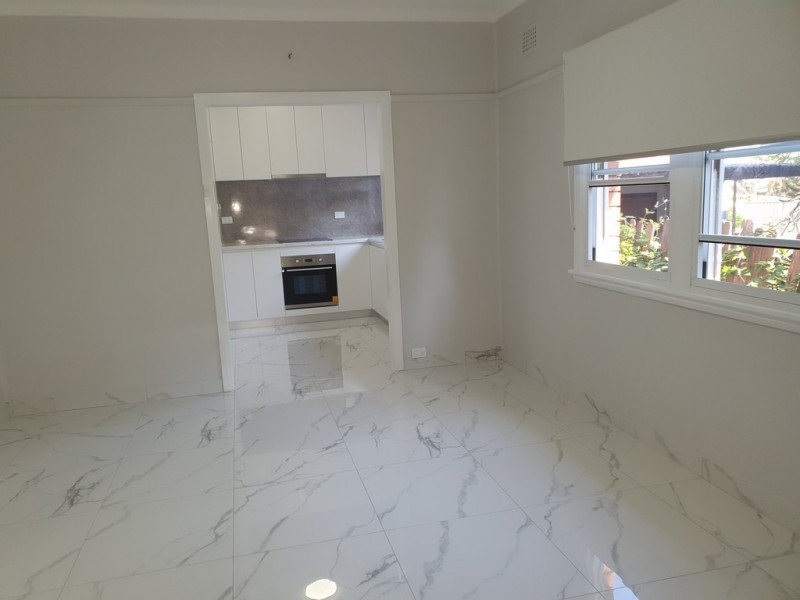 5 Cullens Road, Punchbowl NSW 2196