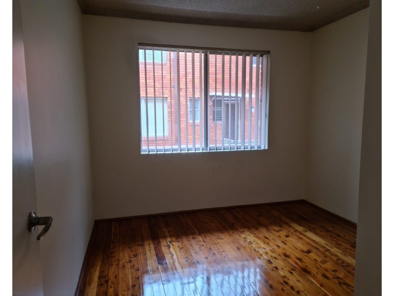 2/25 Cornelia, Wiley Park NSW 2195