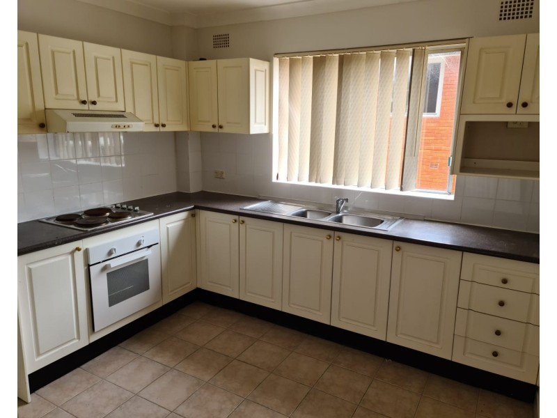 2/71 Denman Avenue, Wiley Park NSW 2195