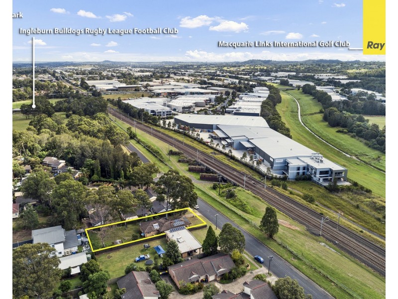 320 Railway Parade, Macquarie Fields NSW 2564