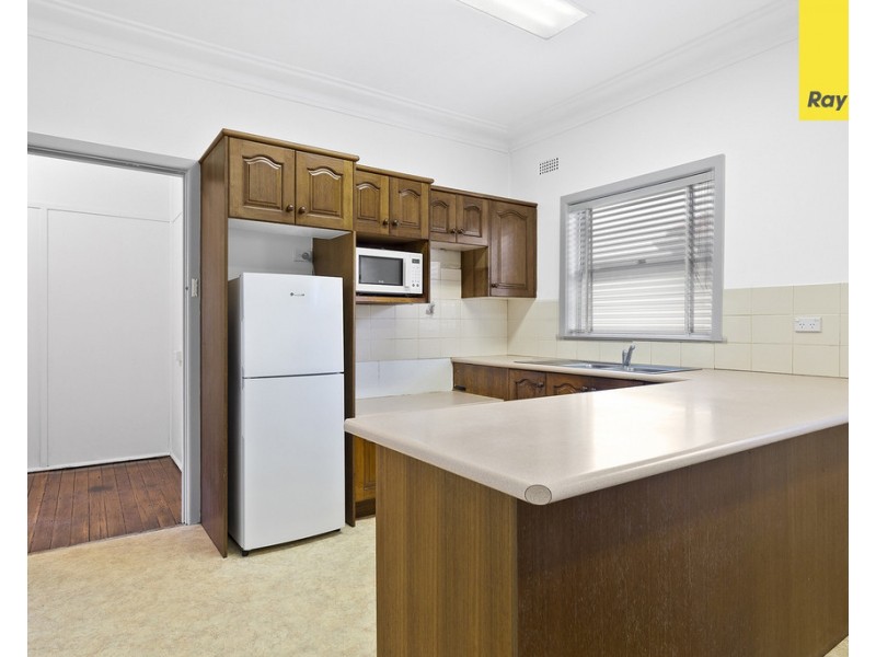 79 Carlton Parade, Punchbowl NSW 2196