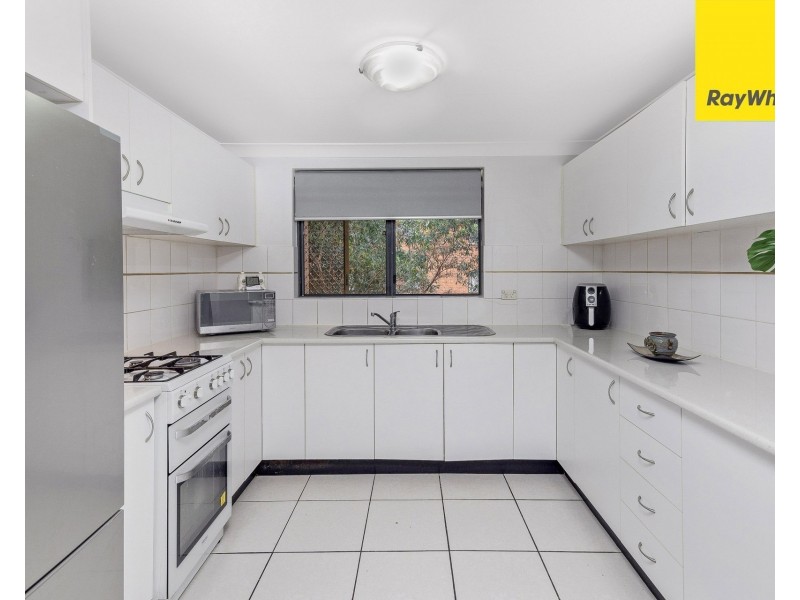 8/180 Chapel Road, Bankstown NSW 2200