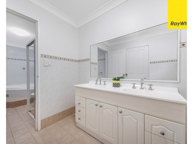 8/180 Chapel Road, Bankstown NSW 2200