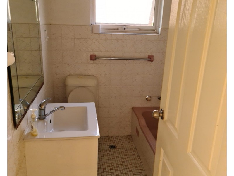 2/45 The Broadway, Punchbowl NSW 2196