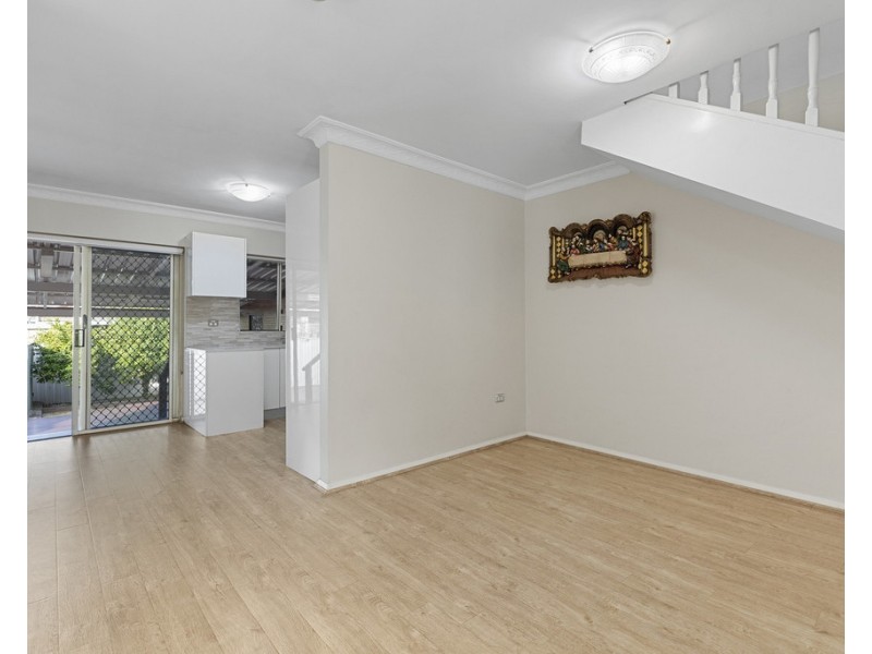 15 Pratten Lane, Punchbowl NSW 2196