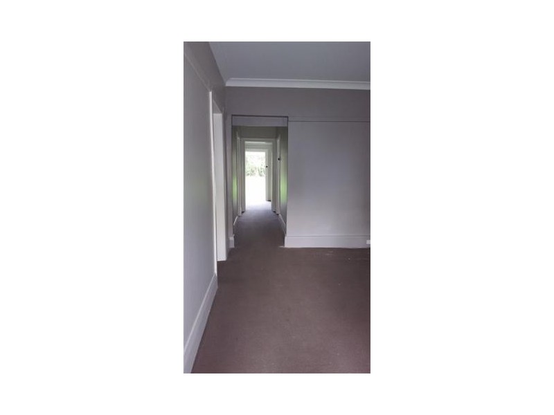 194 Victoria, Punchbowl NSW 2196