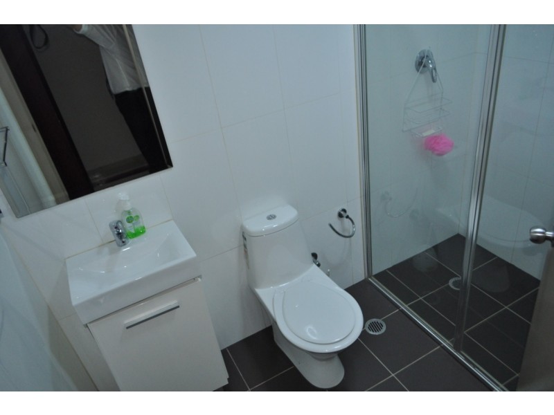 4/86 Rossmore, Punchbowl NSW 2196