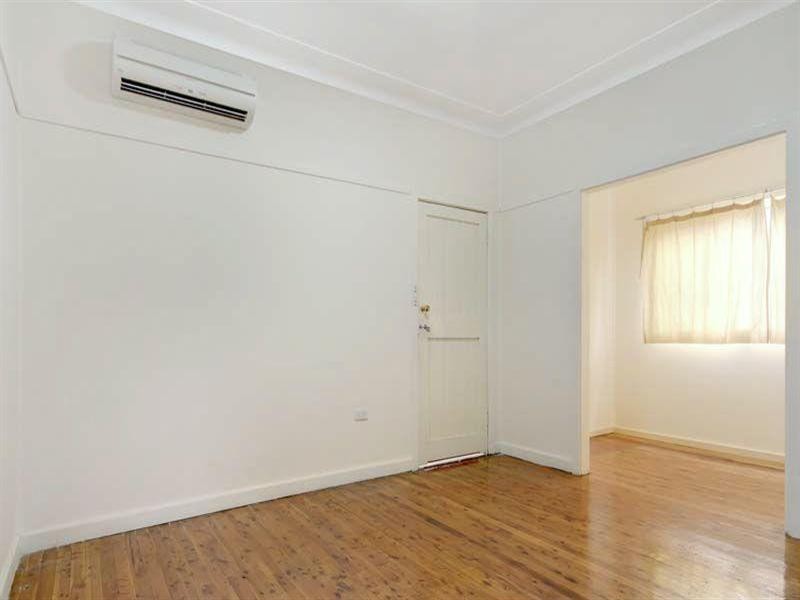 135 Belmore Road, Riverwood NSW 2210