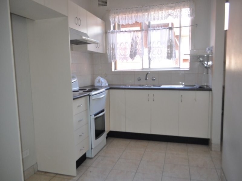 2/69 Dudley Street, Punchbowl NSW 2196