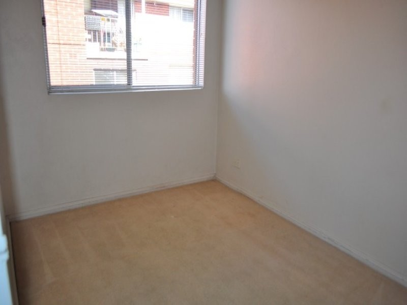 2/69 Dudley Street, Punchbowl NSW 2196