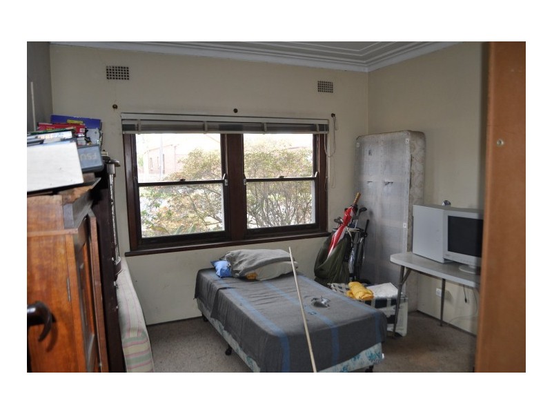 7 Linden Avenue, Punchbowl NSW 2196