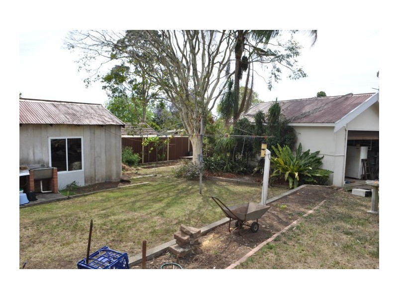 7 Linden Avenue, Punchbowl NSW 2196