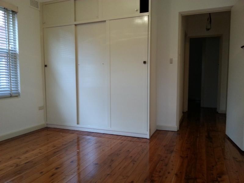 18 The Broadway, Punchbowl NSW 2196