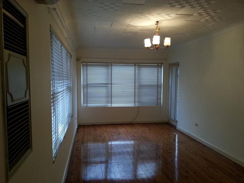 18 The Broadway, Punchbowl NSW 2196