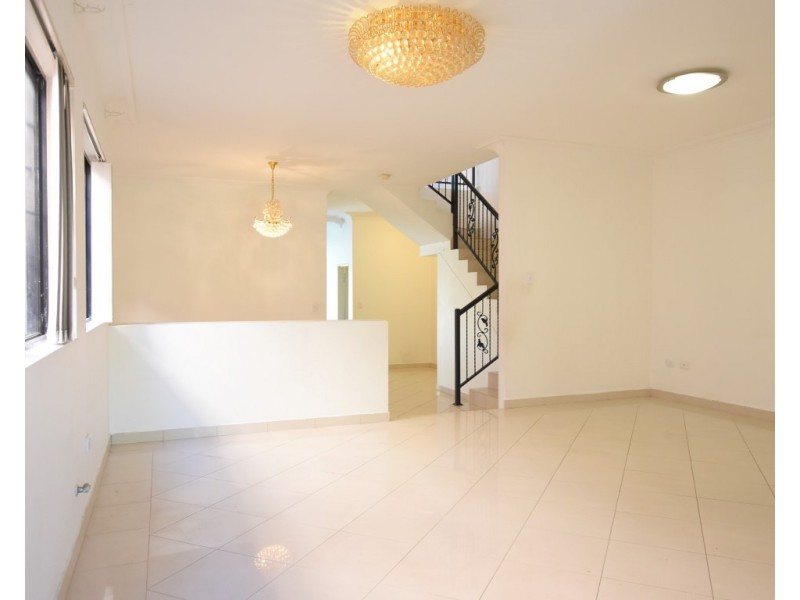 42 Cornelia Street, Wiley Park NSW 2195